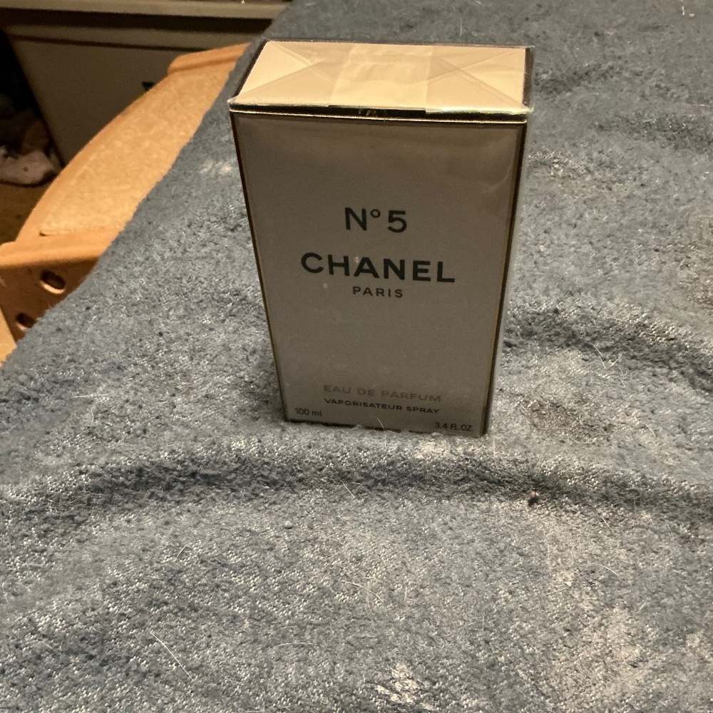 Chanel number 5 perfume Big bottle